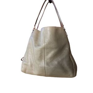 Coach Phoebe Women's Shoulder Bag Pebbled Leather Casual